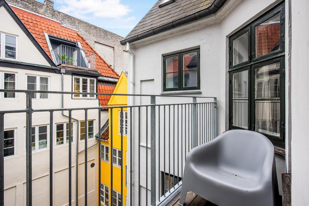Sanders Regent - Chic Three-Bedroom Apartment Near Central Square Köpenhamn Exteriör bild