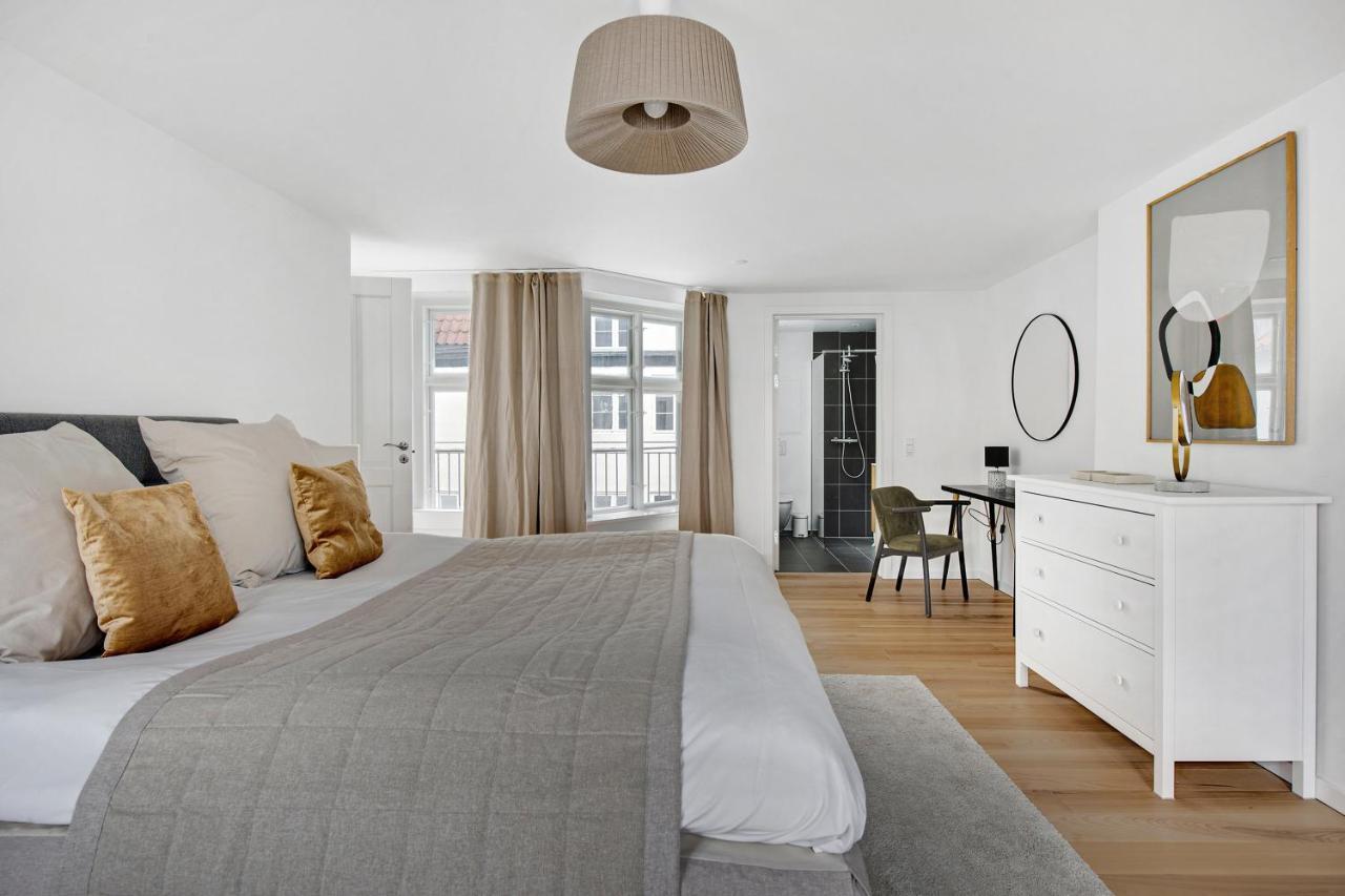 Sanders Regent - Chic Three-Bedroom Apartment Near Central Square Köpenhamn Exteriör bild